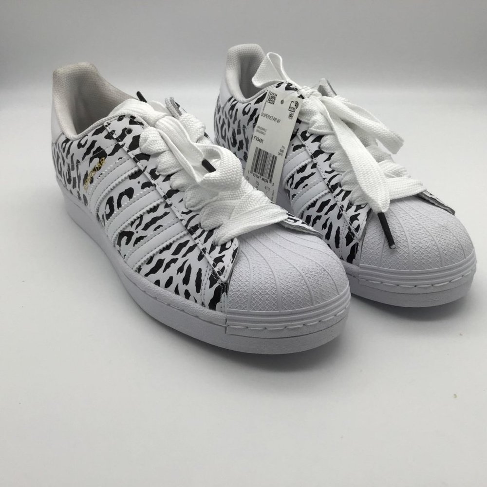Adidas  Women’s Superstar White/Black FV3451